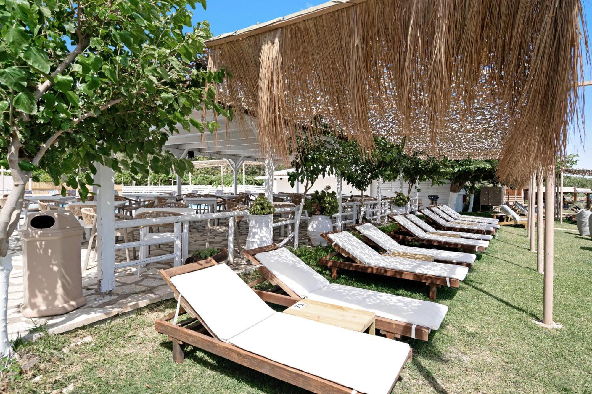 Iguana Studio 4 Preveza Exterior photo